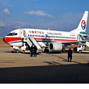 和田机场快运航空快运业稳步发展的原因是什么？